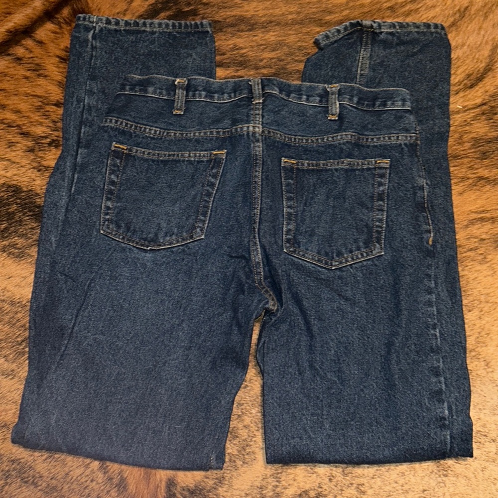 Men’s dark wash jeans